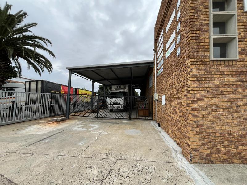 To Let Commercial Property for Rent in Montague Gardens Western Cape